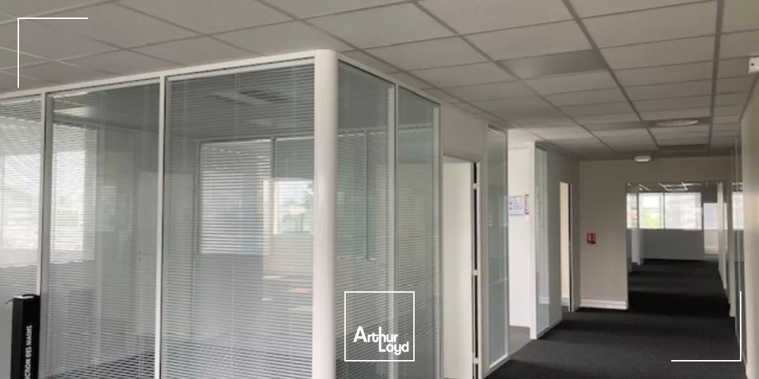 Bureaux à vendre à VELIZY VILLACOUBLAY 78140