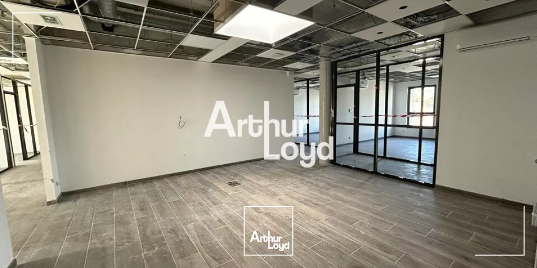 Bureaux de standing avec terrasses à louer - Emplacement idéal Fréjus