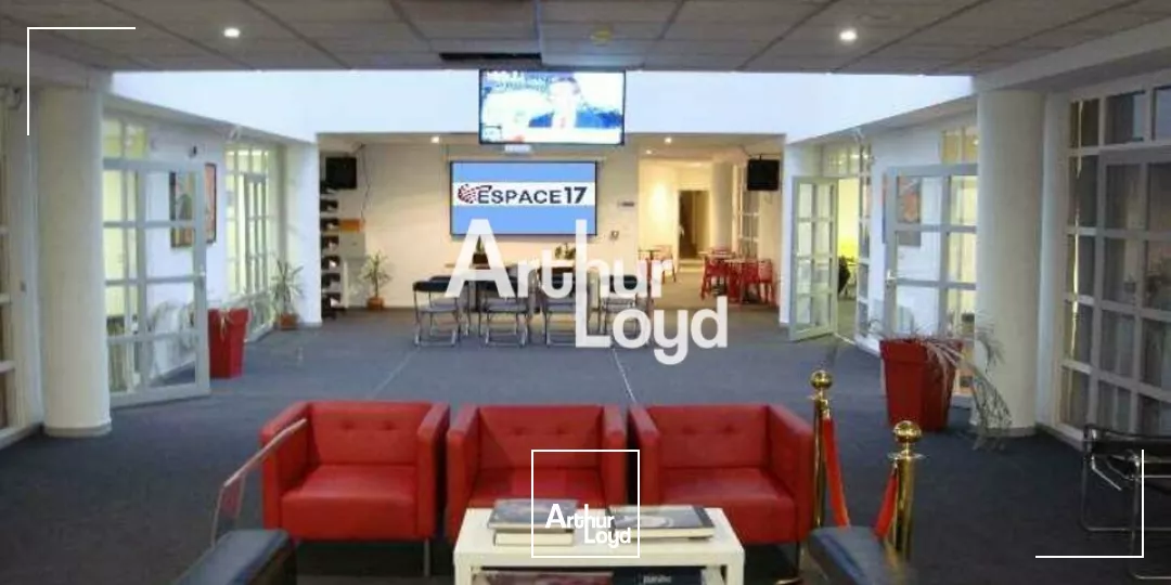 LOCAL PROFESSIONNEL A VENDRE - 437M² - NICE AVEC ACCES PMR ET ERP