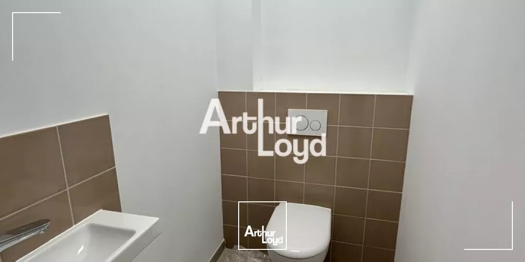 Bureaux neufs 145 m² à louer Le Muy