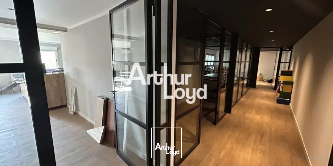 Vente local d'activité de 1150 m² sur terrain 3800 m² Puget-sur-Argens 