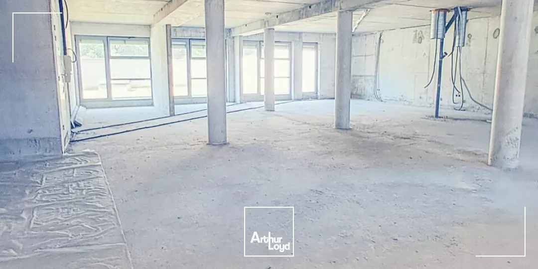 LOCAL COMMERCIAL location à BRIVE LA GAILLARDE 19100