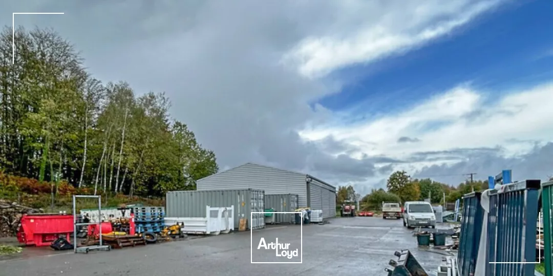 LOCAL D'ACTIVITE - ENTREPOT location à SALON LA TOUR 19510