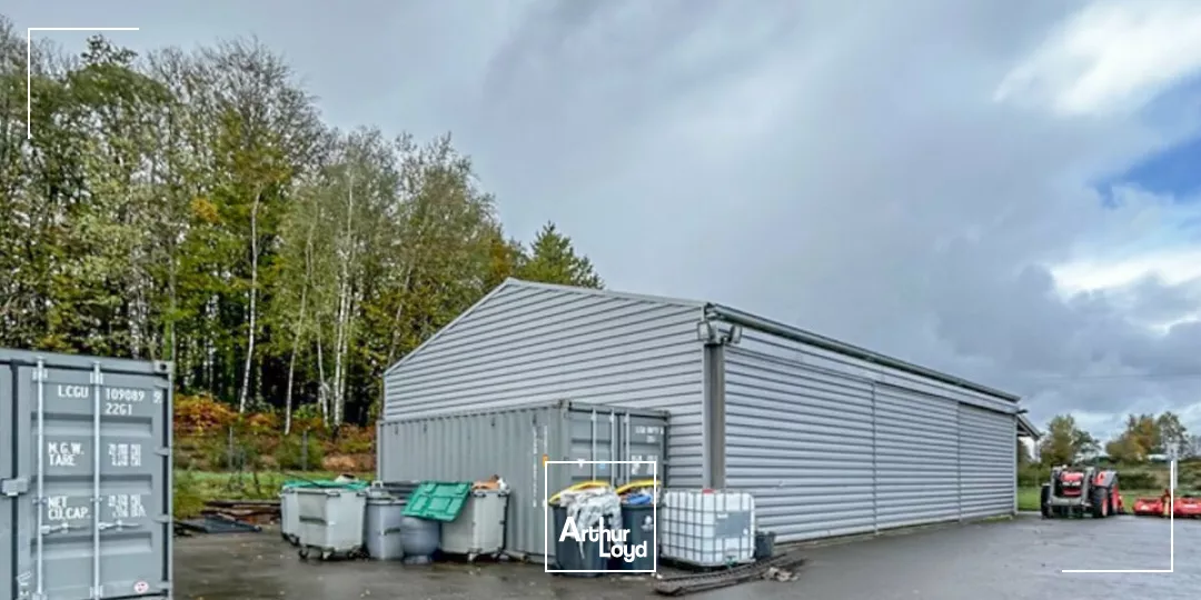 LOCAL D'ACTIVITE - ENTREPOT location à SALON LA TOUR 19510