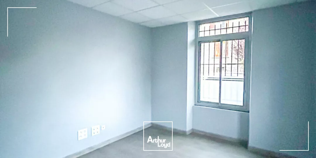 Bureaux de 68m2 idéalement placés avec stationnements