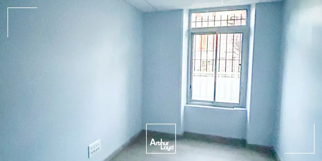 Bureaux de 68m2 idéalement placés avec stationnements