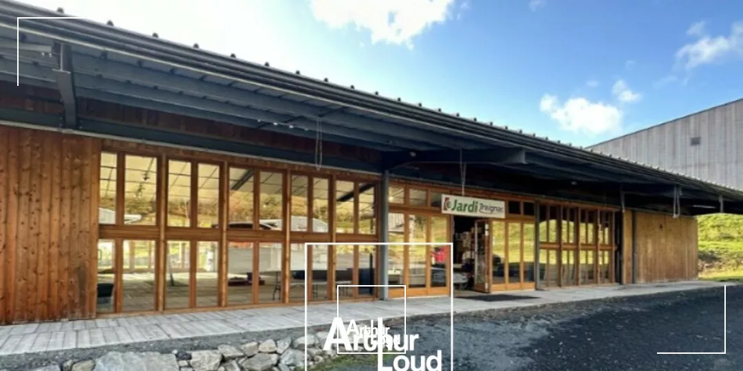 LOCAL COMMERCIAL location à TREIGNAC 19260