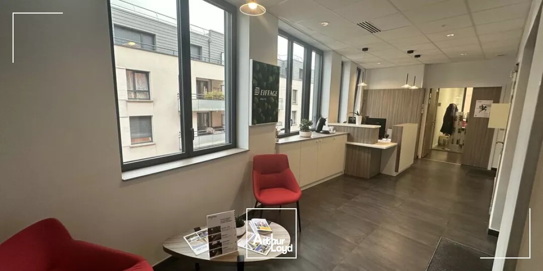 Plateau de bureaux aménagé d'environ 1314 m2 divisible à partir de 610 m2 - SECTEUR GARE TGV REIMS CENTRE