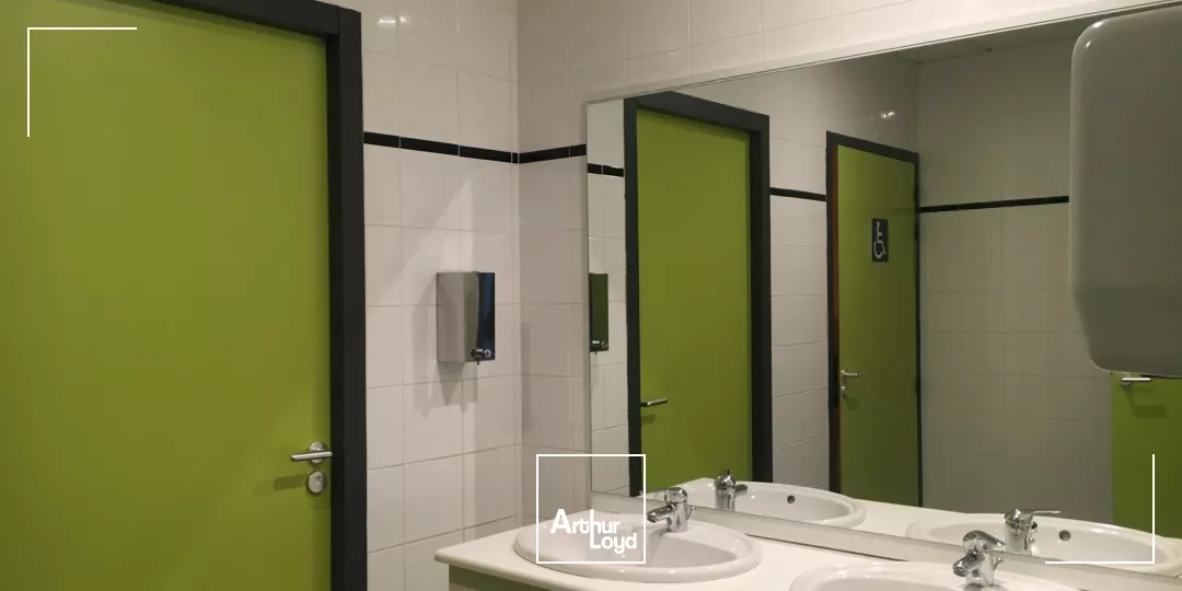 A LOUER - BUREAUX - 86 M2 - SAINT-QUENTIN