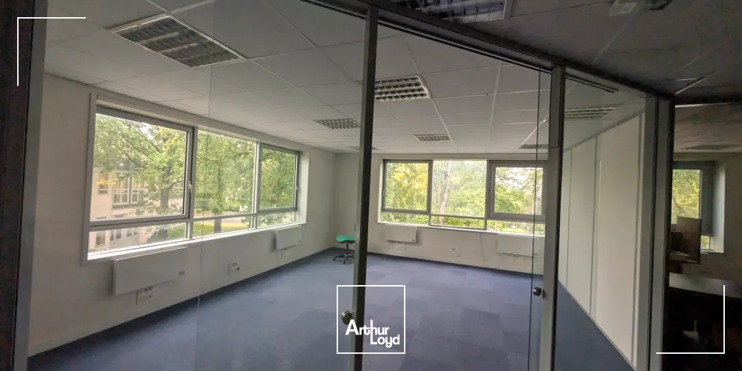 Bureaux à louer à ERAGNY 95610