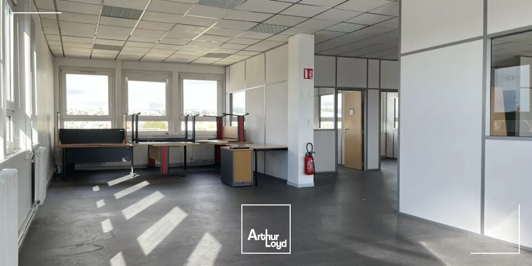 A LOUER - LE HAVRE - BUREAUX - 150 m2 - PMR 