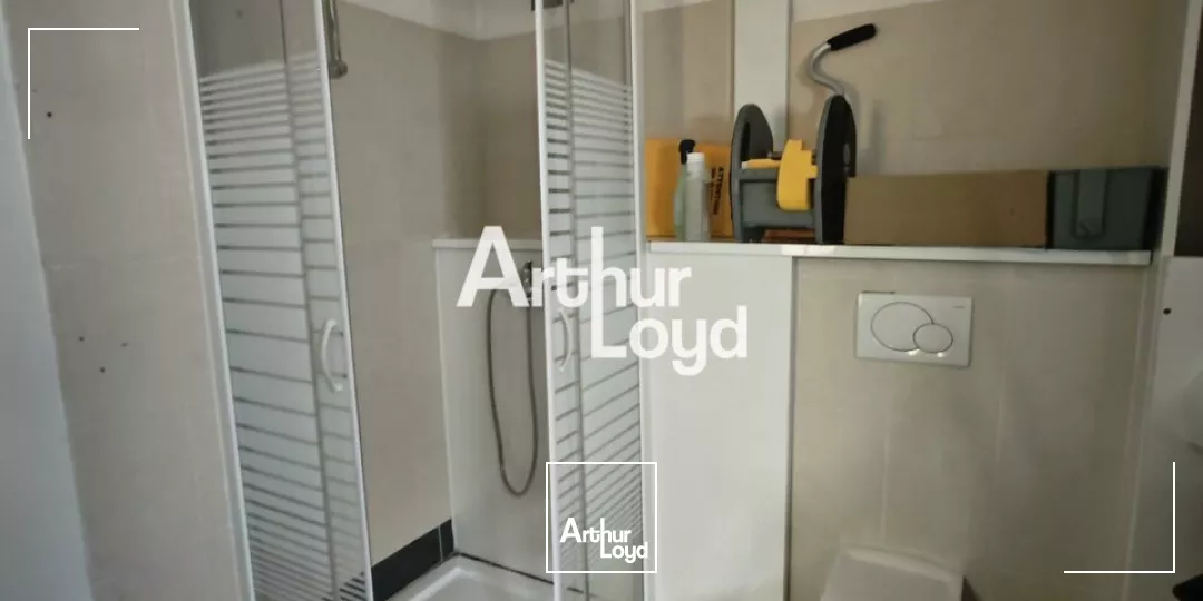 A LOUER BUREAUX OPEN SPACE AVEC ACCES PMR NICE QUARTIER DE LA MADELEINE. 206M² DE SURFACE DE BUREAUX