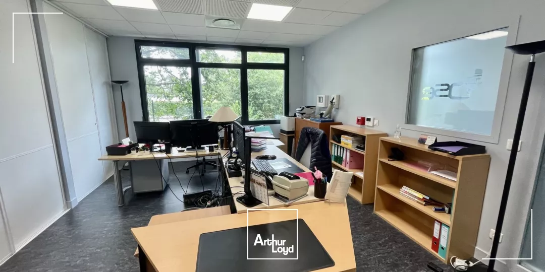 Locaux d'activité à vendre à SAINT ETIENNE DU ROUVRAY 76800