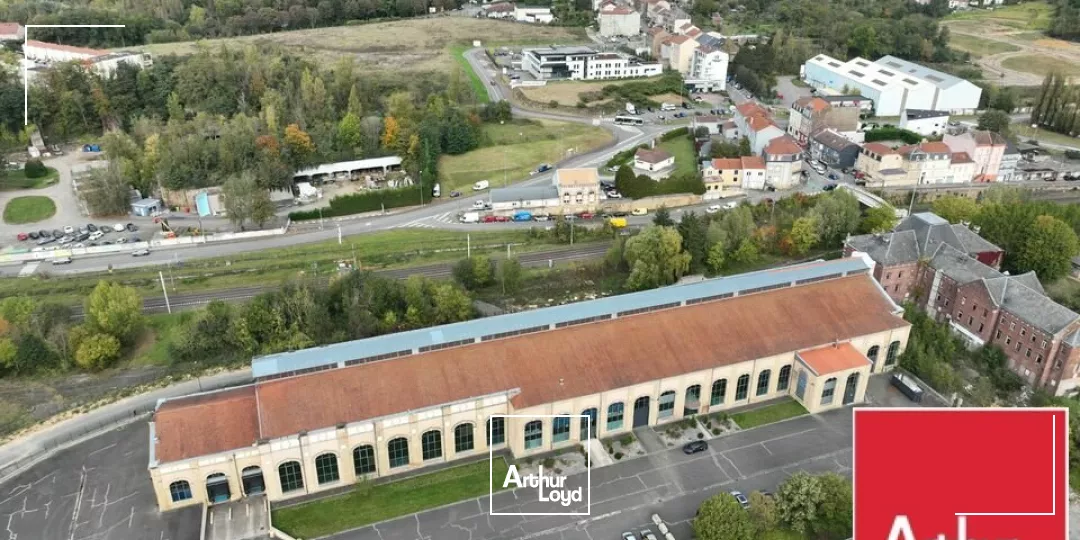 LOCAL D'ACTIVITE - ENTREPOT à LOUER de 4085 m²