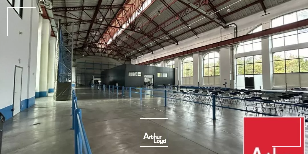 LOCAL D'ACTIVITE - ENTREPOT à LOUER de 4085 m²
