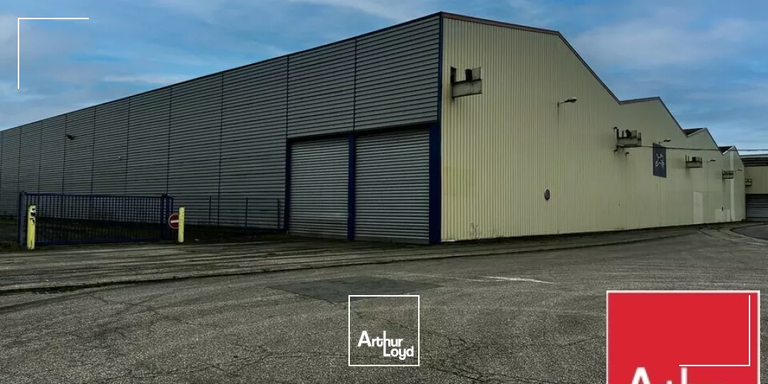 ENTREPOT - ATELIER à LOUER de 472 m²