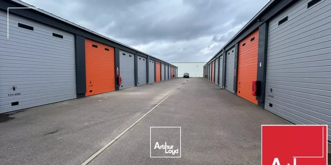 ENTREPOT - ATELIER à LOUER de 56 m²