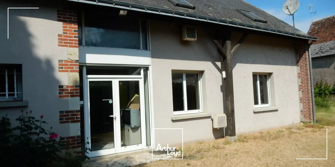 A louer : 240 m² de bureaux / CHANCEAUX-SUR-CHOISILLE