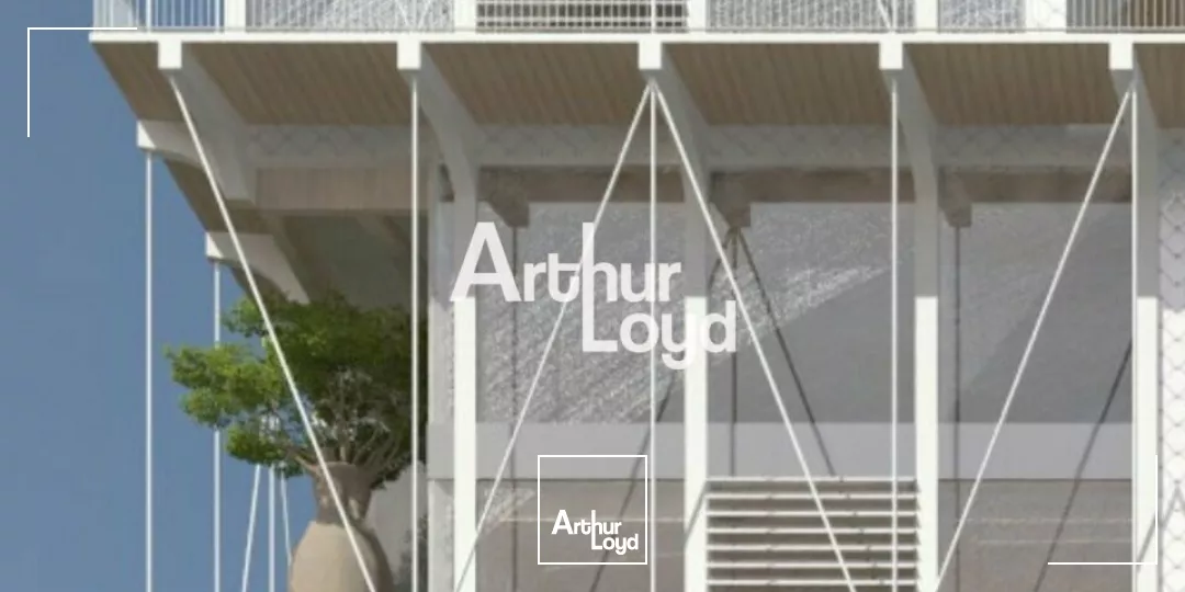 OPEN SPACE AVEC ERP A VENDRE A NICE AVEC TERRASSE