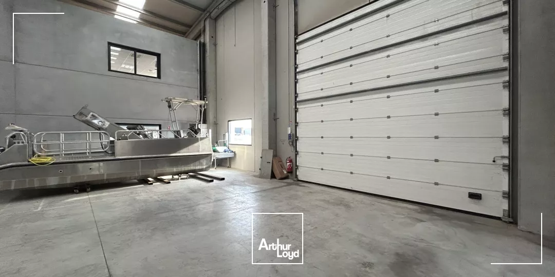 Locaux d'activité à louer - 1515 m2 - Perpignan Nord
