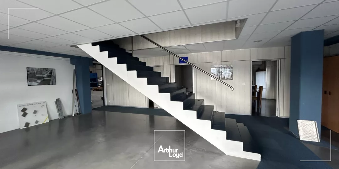 Locaux d'activité à louer - 1515 m2 - Perpignan Nord