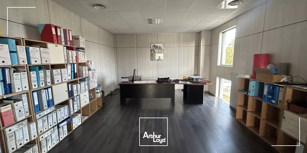 Locaux d'activité à louer - 1515 m2 - Perpignan Nord