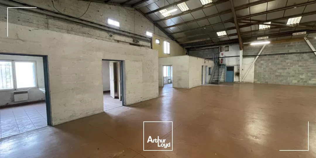 Locaux d'activité à vendre à SYLVAINS LES MOULINS 27240