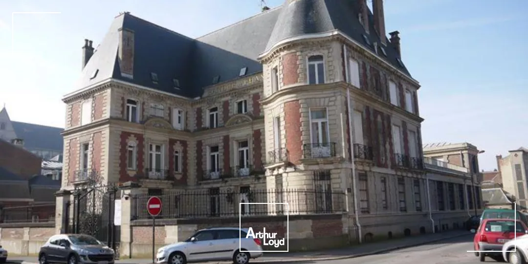 BUREAUX - A LOUER - 170 m2 - CENTRE VILLE DE SAINT QUENTIN