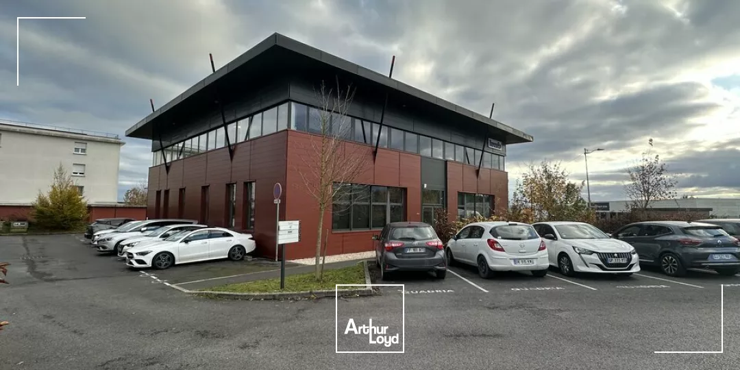 PLATEAU DE BUREAUX D'ENVIRON 113m2 - REIMS CROIX BLANDIN