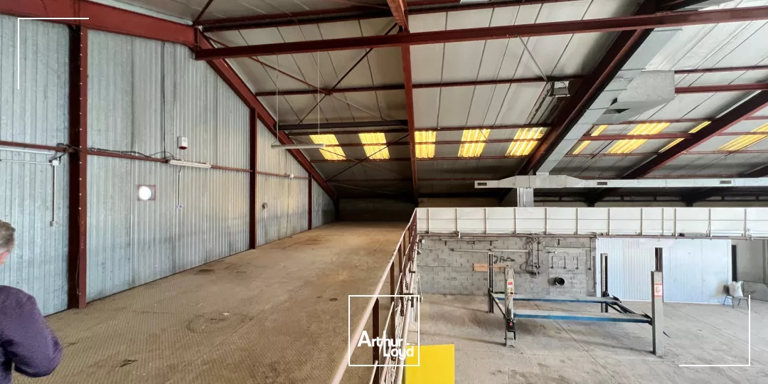 Local d'activité à louer sur la commune de St Hilaire de Brethmas