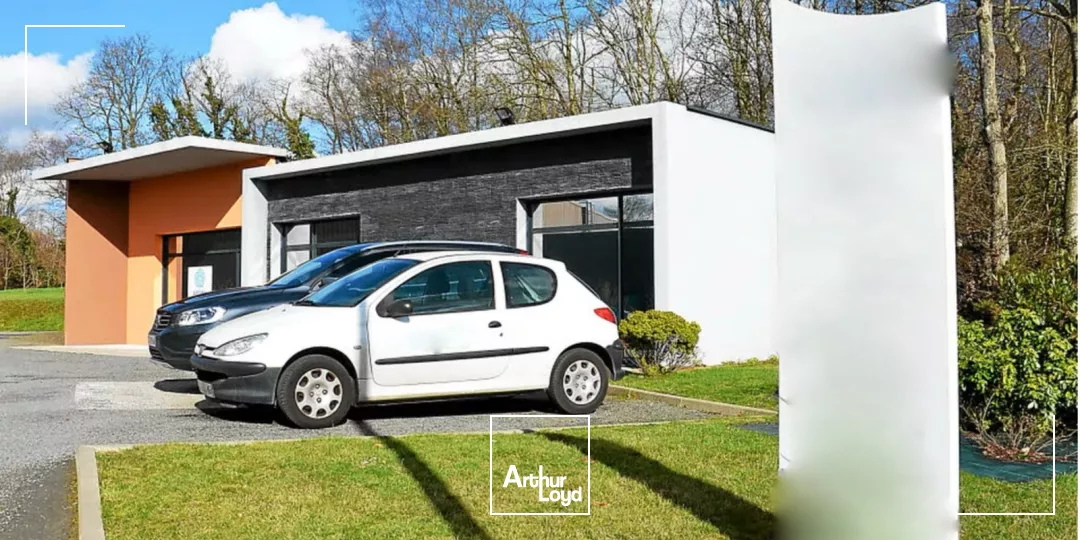 BATIMENT INDEPENDANT 260 M² A VENDRE SAINT AGATHON