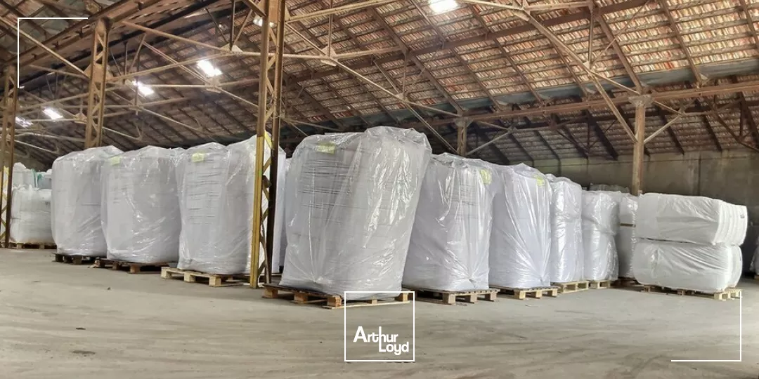 ENTREPOT - ATELIER à LOUER de 1500 m²