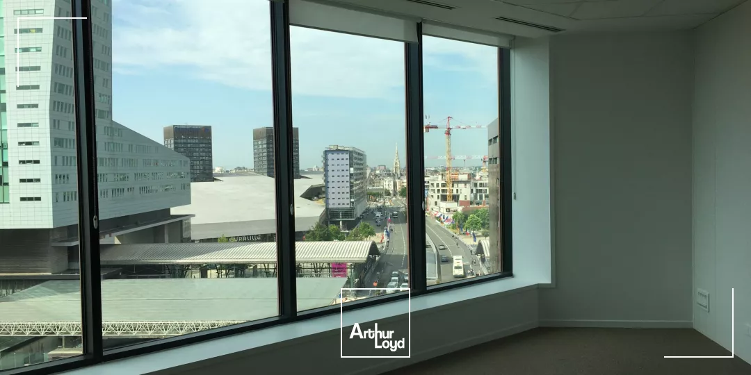 Tour Euravenir : Bureaux à Lille - Quartier d'affaire de Lille - EURALILLE - LILLE CENTRE 