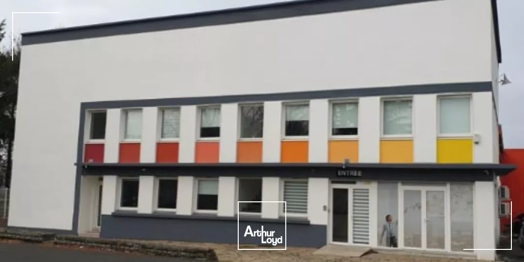 BUREAUX À LOUER-500 M²-SUD LOIRE