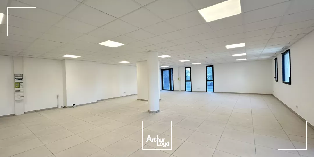 Local commercial à vendre