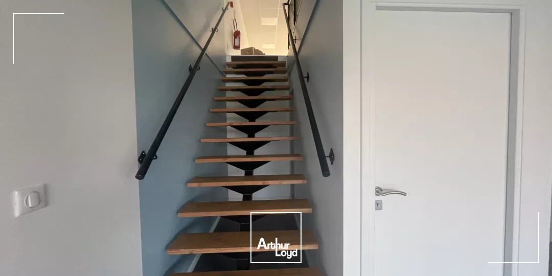 Bureaux à louer à MARBEUF 27110