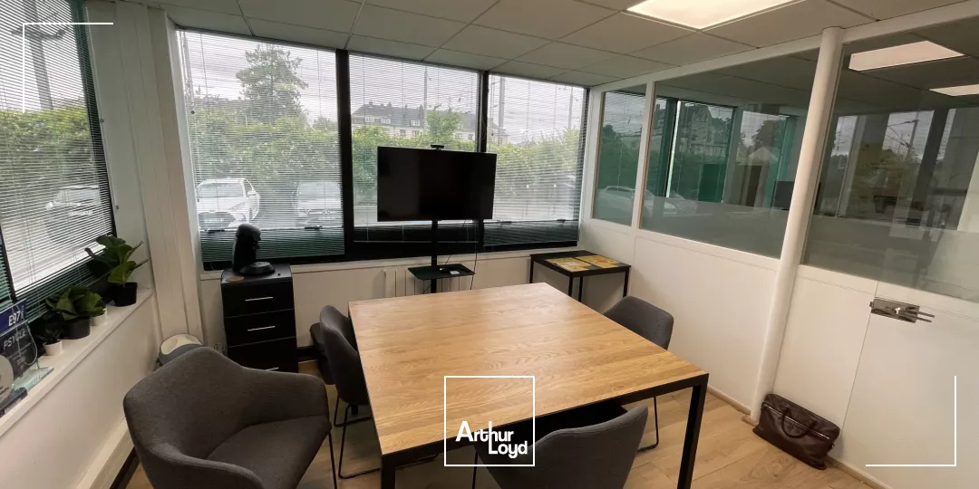 A LOUER A VENDRE BUREAUX 110 M2 COMPIEGNE CENTRE-VILLE