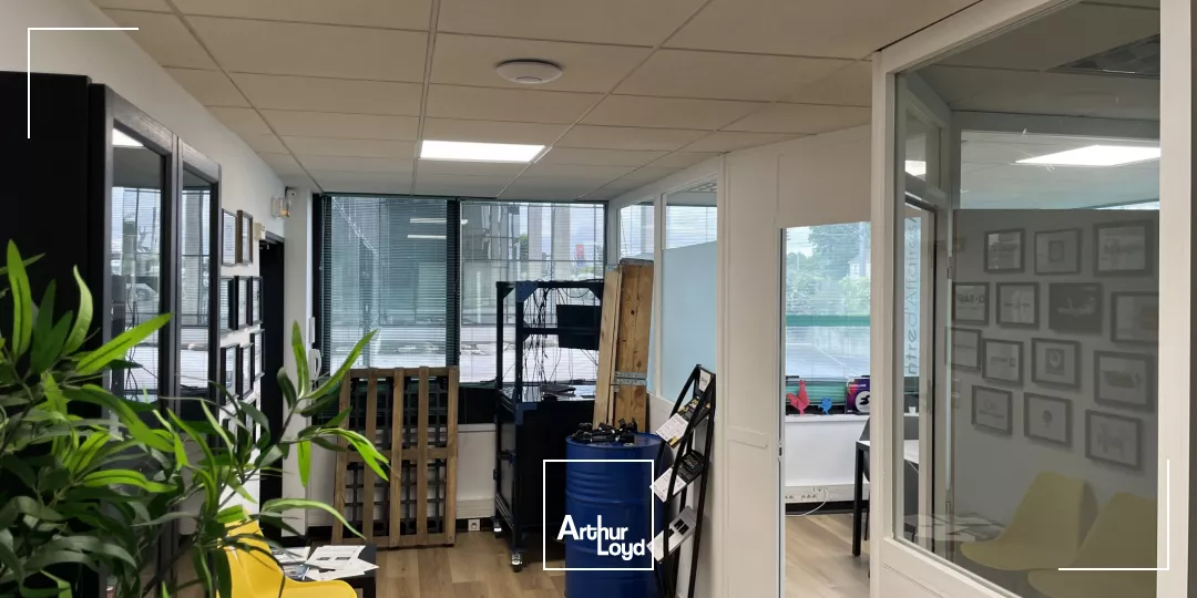 A LOUER A VENDRE BUREAUX 110 M2 COMPIEGNE CENTRE-VILLE