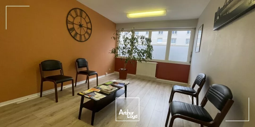 A VENDRE - LE HAVRE - PALAIS DE JUSTICE - BUREAUX - 253 m² 