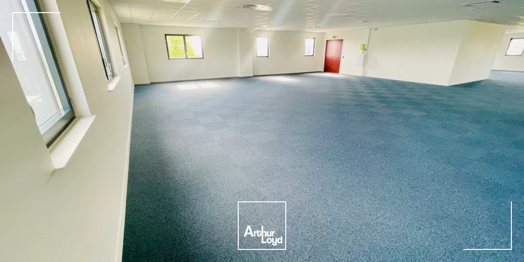 A LOUER BUREAUX VENETTE BOIS DE PLAISANCE