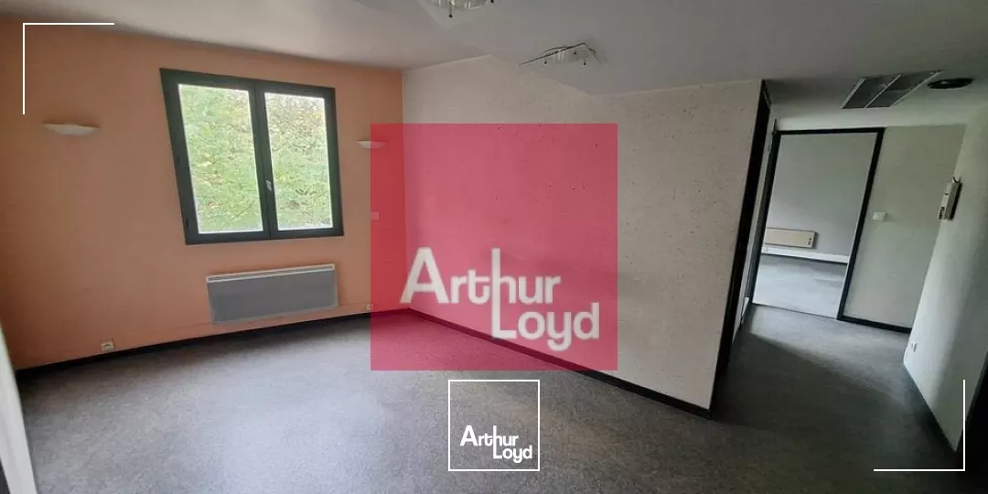 AUBIERE BUREAUX 141M² A VENDRE