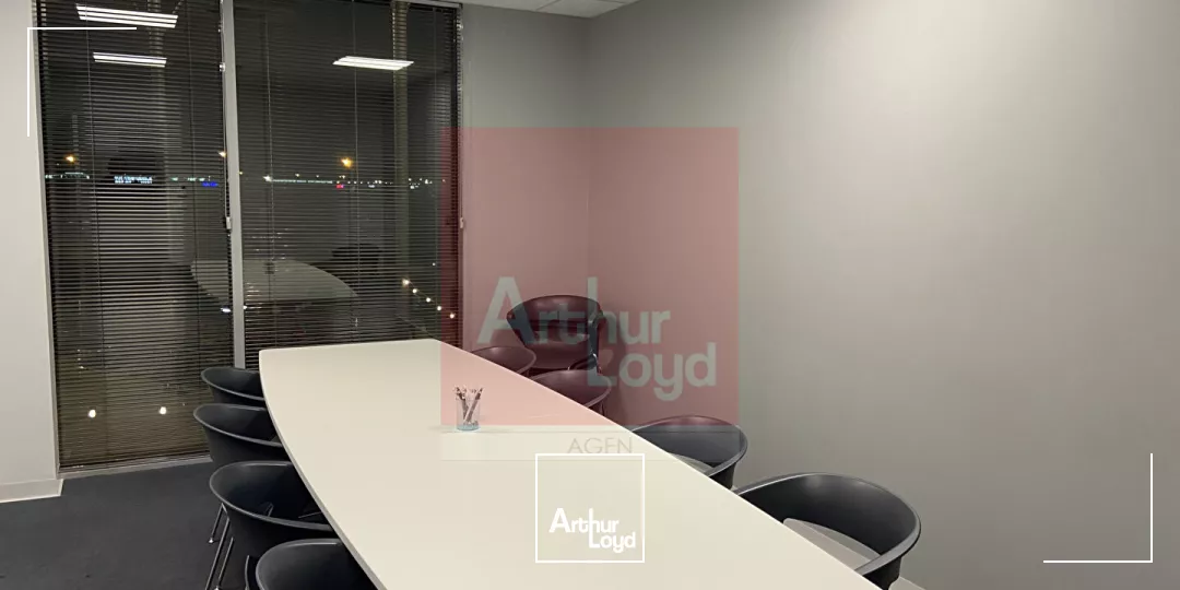 À Vendre Bureaux Exceptionnels de 258 m² - BOE