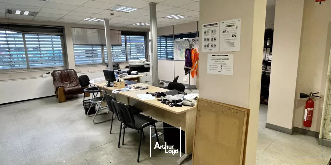 Locaux d'activité à louer à SAINT ETIENNE DU ROUVRAY 76800