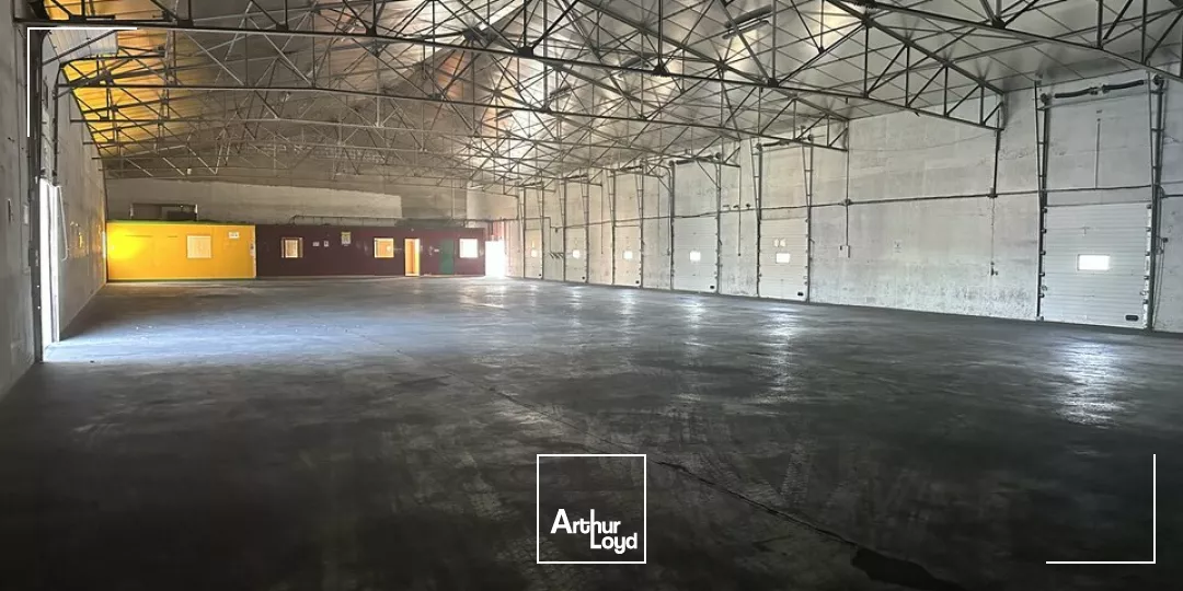 à louer sur Portes les valence - entrepot