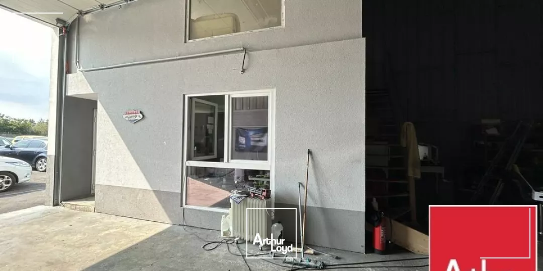 LOCAL D'ACTIVITE - ENTREPOT à VENDRE de 640 m²