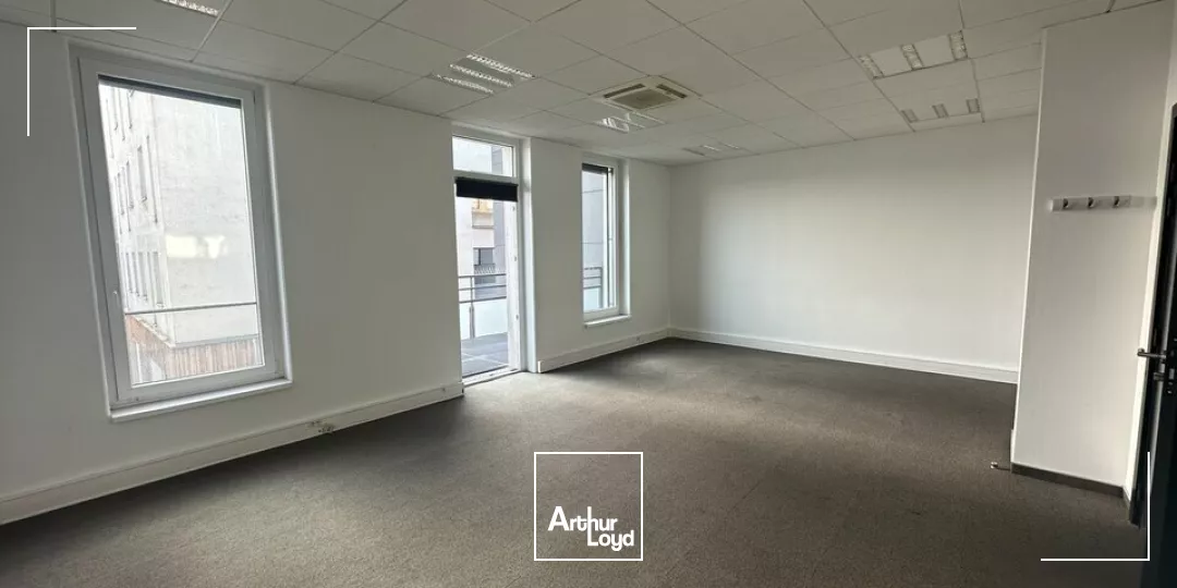 BUREAUX à VENDRE de 38.57 m²