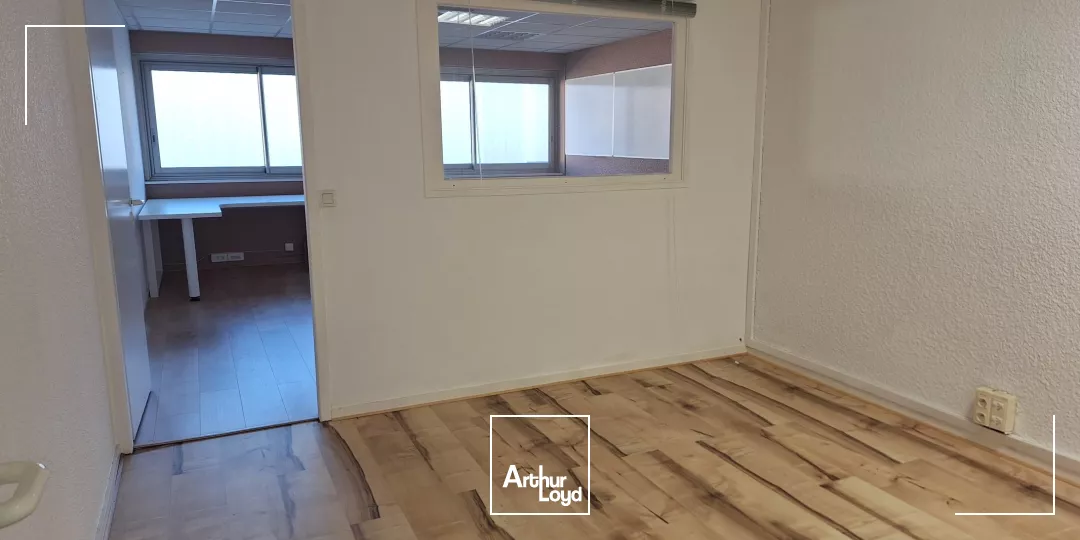 BUREAUX A LOUER SAINT MARTIN LE VINOUX AVEC PARKING