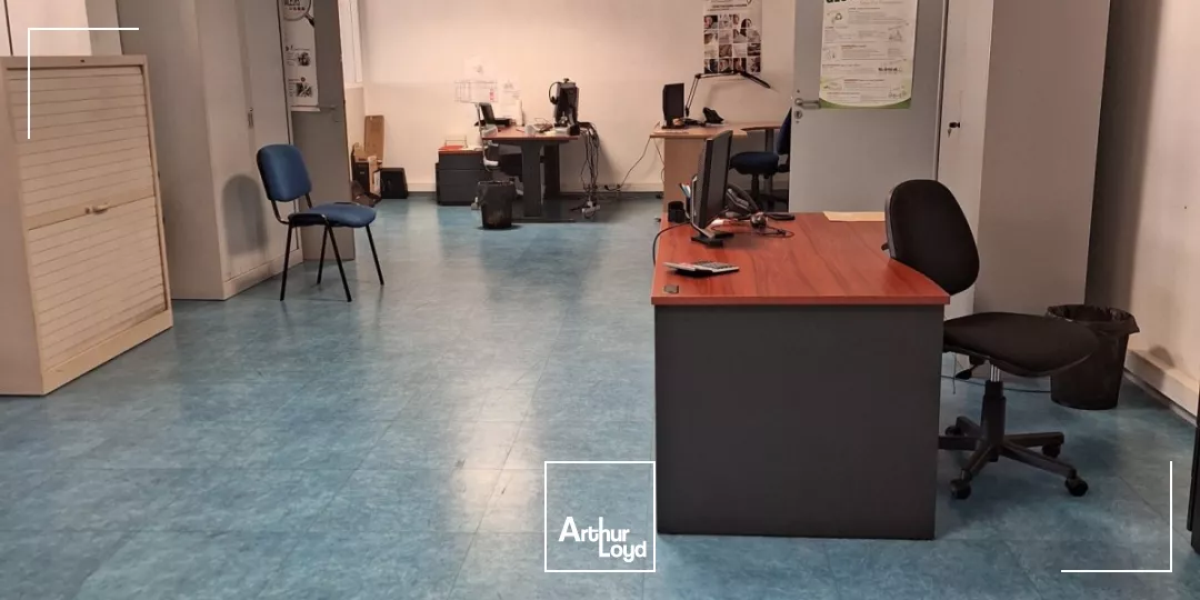 BUREAUX A LOUER SAINT MARTIN LE VINOUX AVEC PARKING