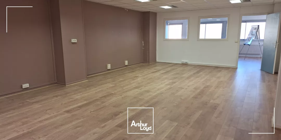 BUREAUX A LOUER SAINT MARTIN LE VINOUX AVEC PARKING