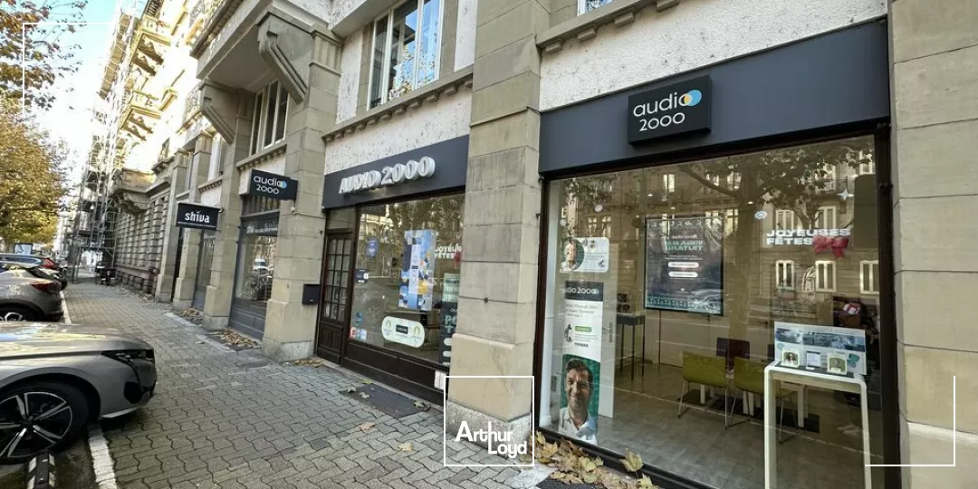 LOCAL COMMERCIAL à LOUER de 66 m²